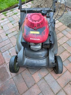 Honda HRN 216 Series Mower