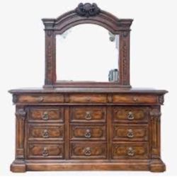 Ashley Dresser  With Mirror