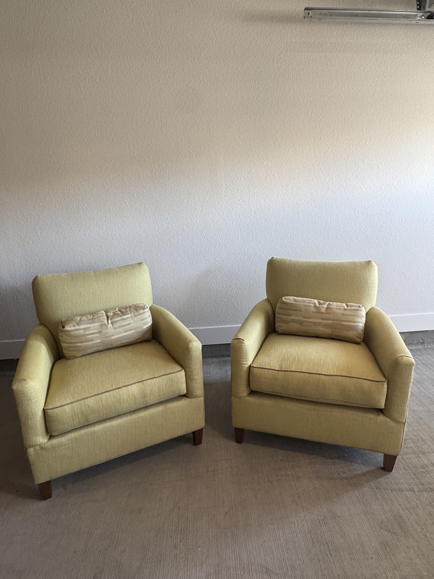 Arm chairs