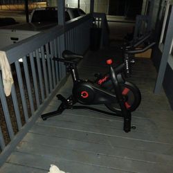 Echelon Sport Connect Execersize Bike 