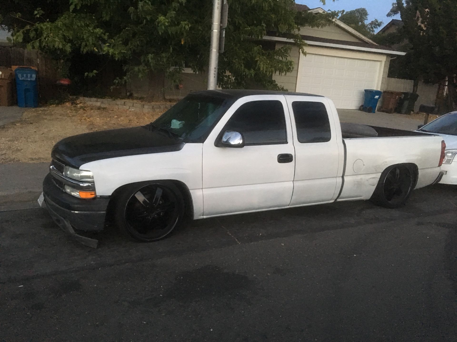 2001 Chevy Silverado slammed