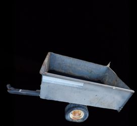 Little dump trailer