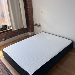 Queen Nectar Mattress - Extremely Clean Condition Only A Year Old