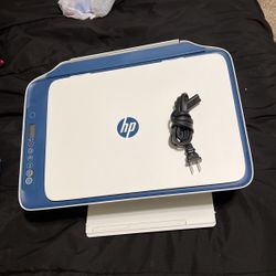 HP Deskjet All In One Color Printer/ Copier