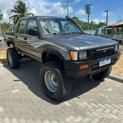 1999 Toyota Hilux