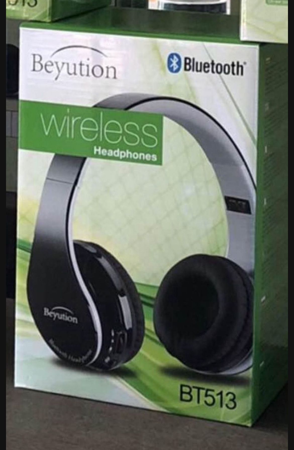 Brand New Bluetooth wireless headphones