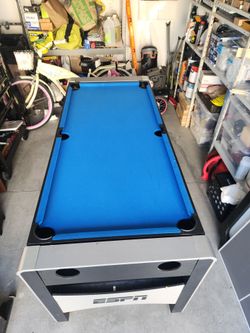Pool / Airhockey / Ping Pong table