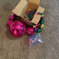 Lot Of Beads For Sale.