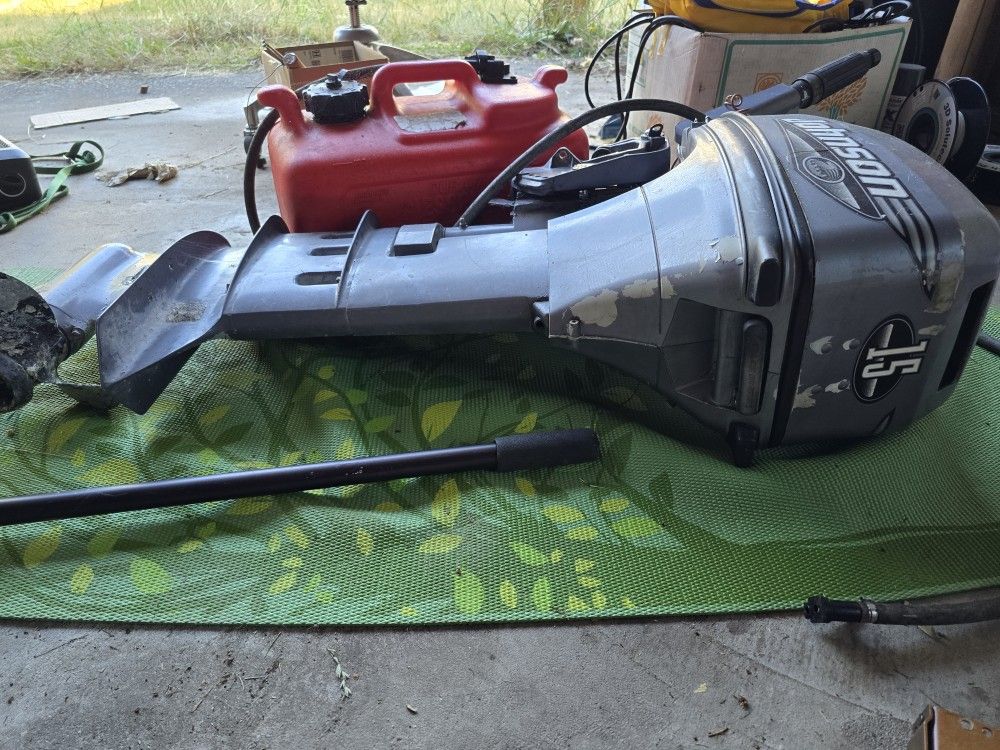 Johnson 15hp 2 Stroke Outboard Motor