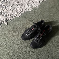Prada Sz 9.5 