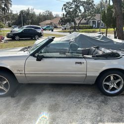 1991 Ford Mustang