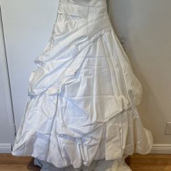 Wedding Dress Size 8 W Jewel Belt