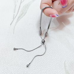 Adjustable Silver Bracelet – Sliding Clasp, Fits All Wrist Sizes, Simple & Elegant 