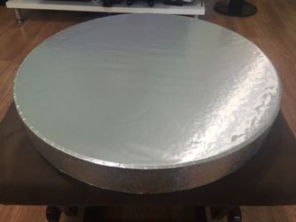 18" round wedding cake stand