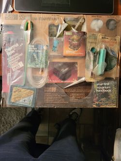 Penn Plax Deluxe Aquarium Starter Kit
