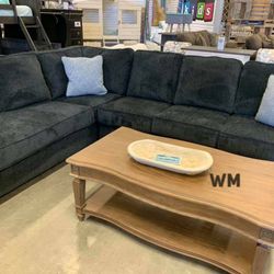 Slate Altari Sectional /couch /Living room set