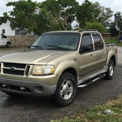 Ford Explorer Sport Trac 2001