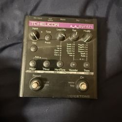 TC-Helicon VoiceTone Synth 