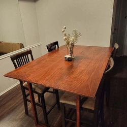 Dining Table And Chairs 