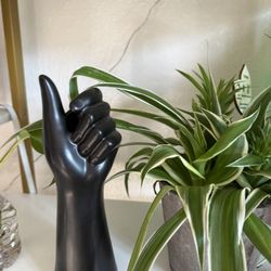 Decor Flower Vase Etc $5