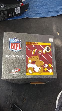 Northwest Royal Plush raschel throw Size 40 in by 50 in 100% polyester New Washington Redskins