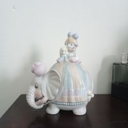 Precious Moments "Let's Keep In Touch" 