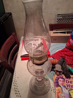 Vintage Etched Eagle Glass Oil Lamp