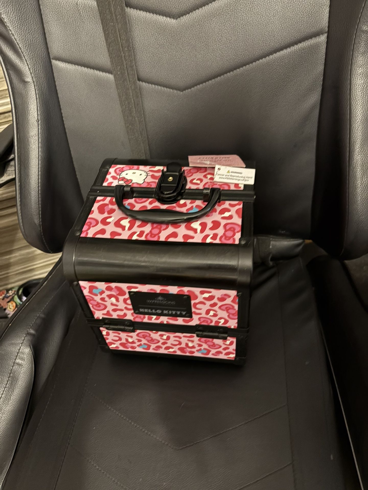 hello kitty make up travel case new
