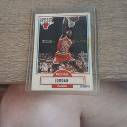 Michael Jordan 1990 Fleer 26 No Black Line Error Card