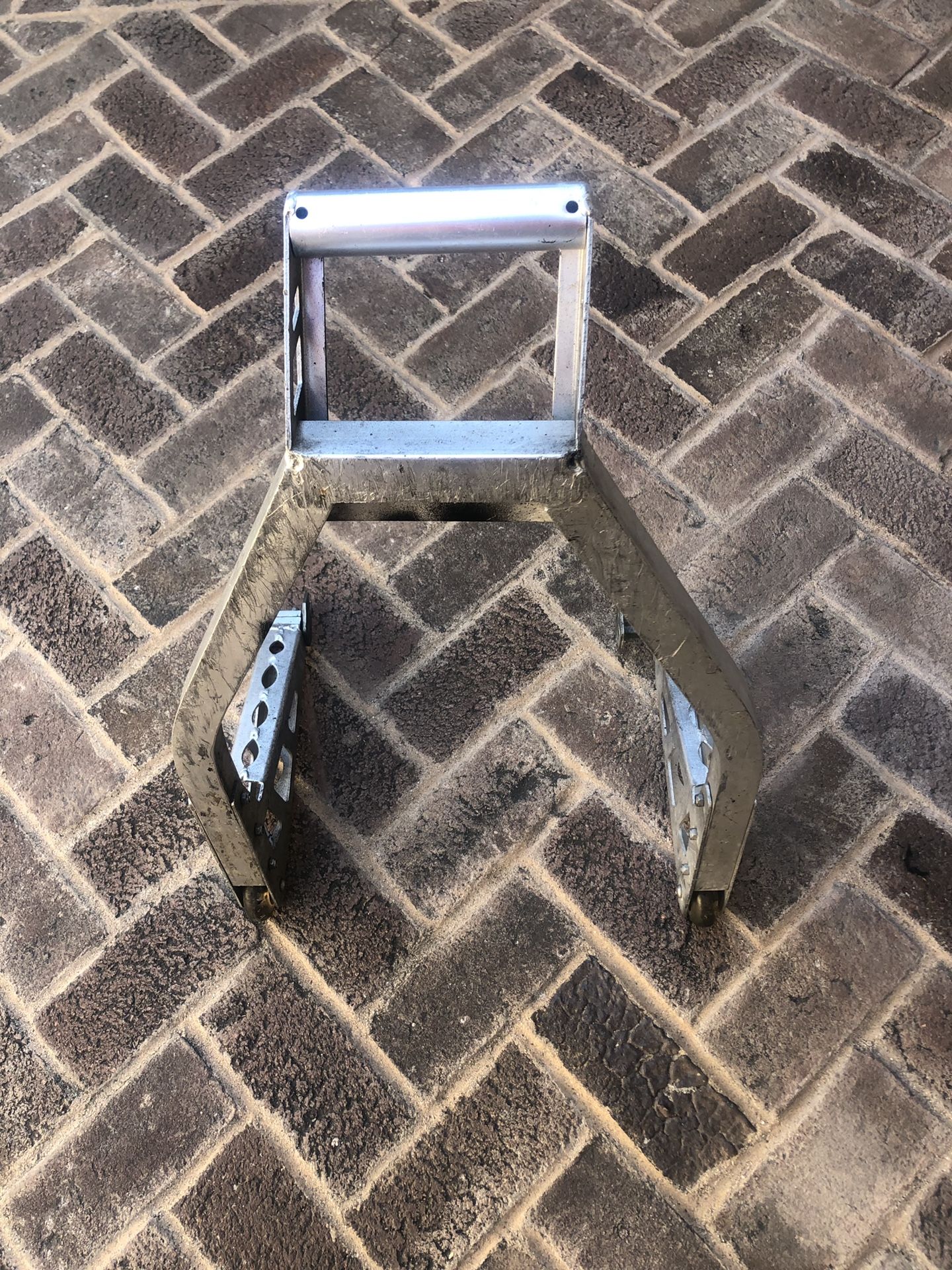 Motorcycle rear stand
