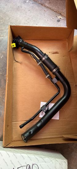 TruGrade Fuel Tank Filler Neck FN700