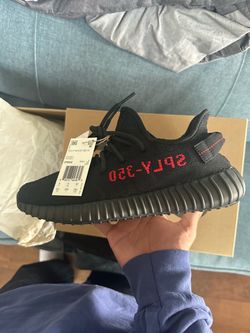 Yeezy 350 v2 breds