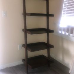BOOKSHELF/75.5 Inches/Espresso  Wood Ladder / 5 Tiers/ Brown/ Great Conditions
