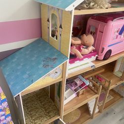 Barbie Dream house 