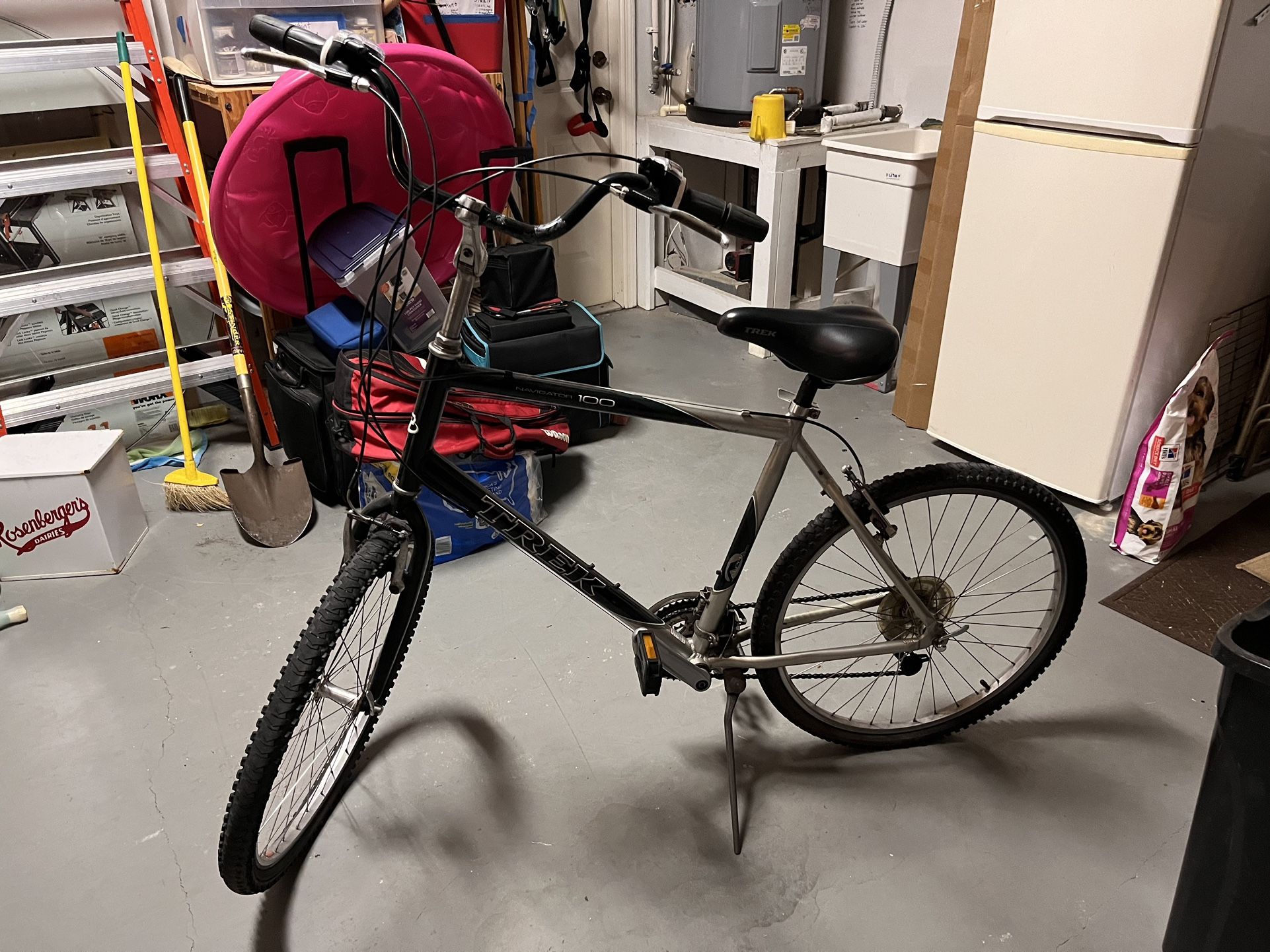 Men’s Trek Mountain Bike