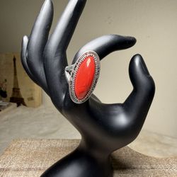 Statement Ring Red - Size 8