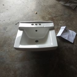 American Standard Wall Mount Sink