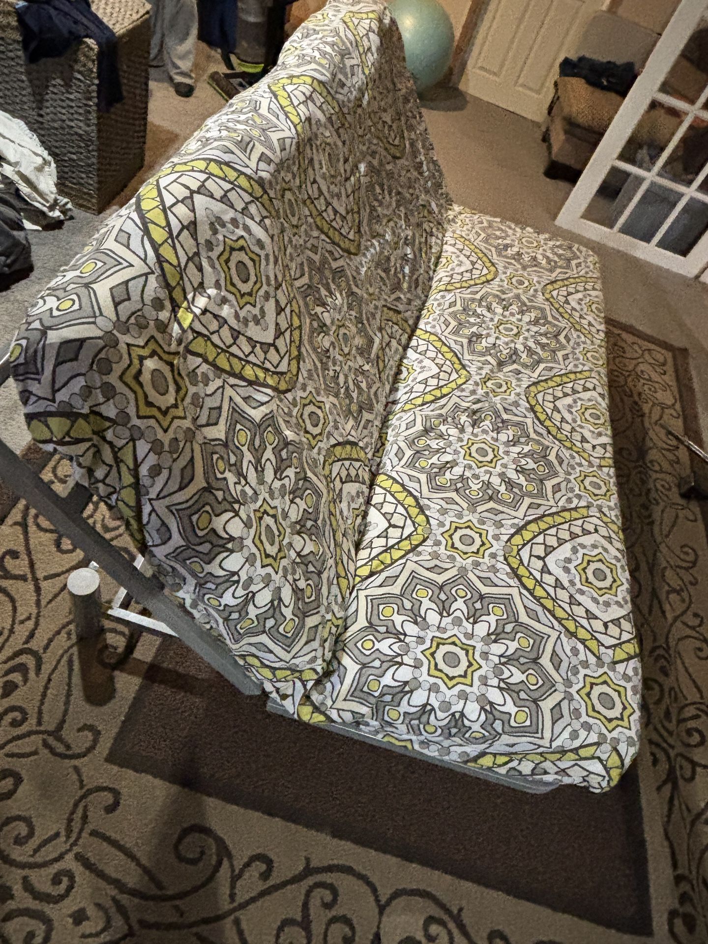 IKEA QUEEN SIZE FUTON