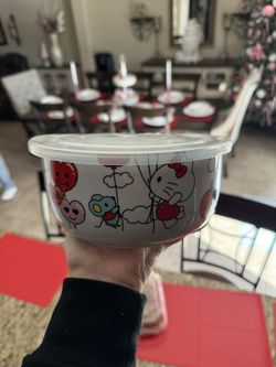 Hello Kitty Valentine Bowl With Kid 