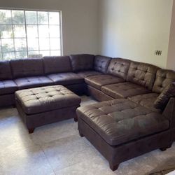 Sectional Set