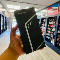 Galaxy Z flip 7 512GB unlocked