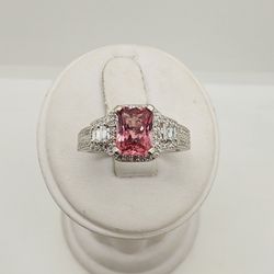 18k White Gold Pink Tourmaline And Diamond Ring