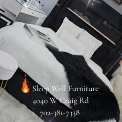 💥 Queen, King, Cal King Light Up Fireplace Bed Frames 💥 Furniture Sectionals Avail