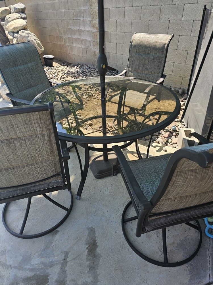 Outdoor Patio Furniture 4 PC With Glass Table And Umbrella