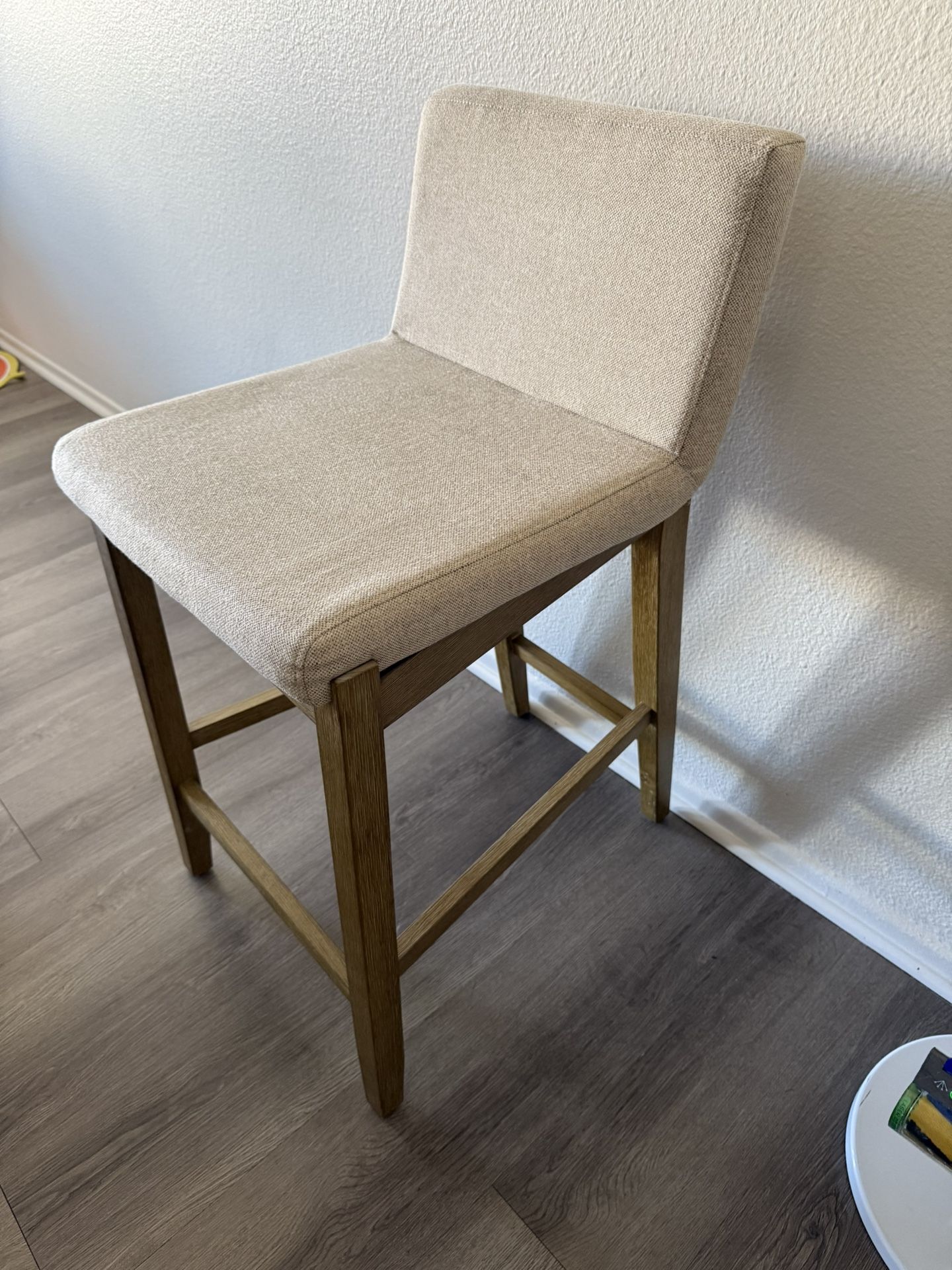 Wood Counter Height Bar Stools (Light Brown)