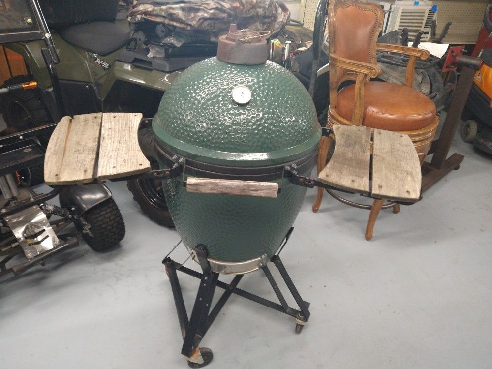 Big Green Egg