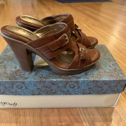 Eurosoft Women Comfort Heels: Size 6.5