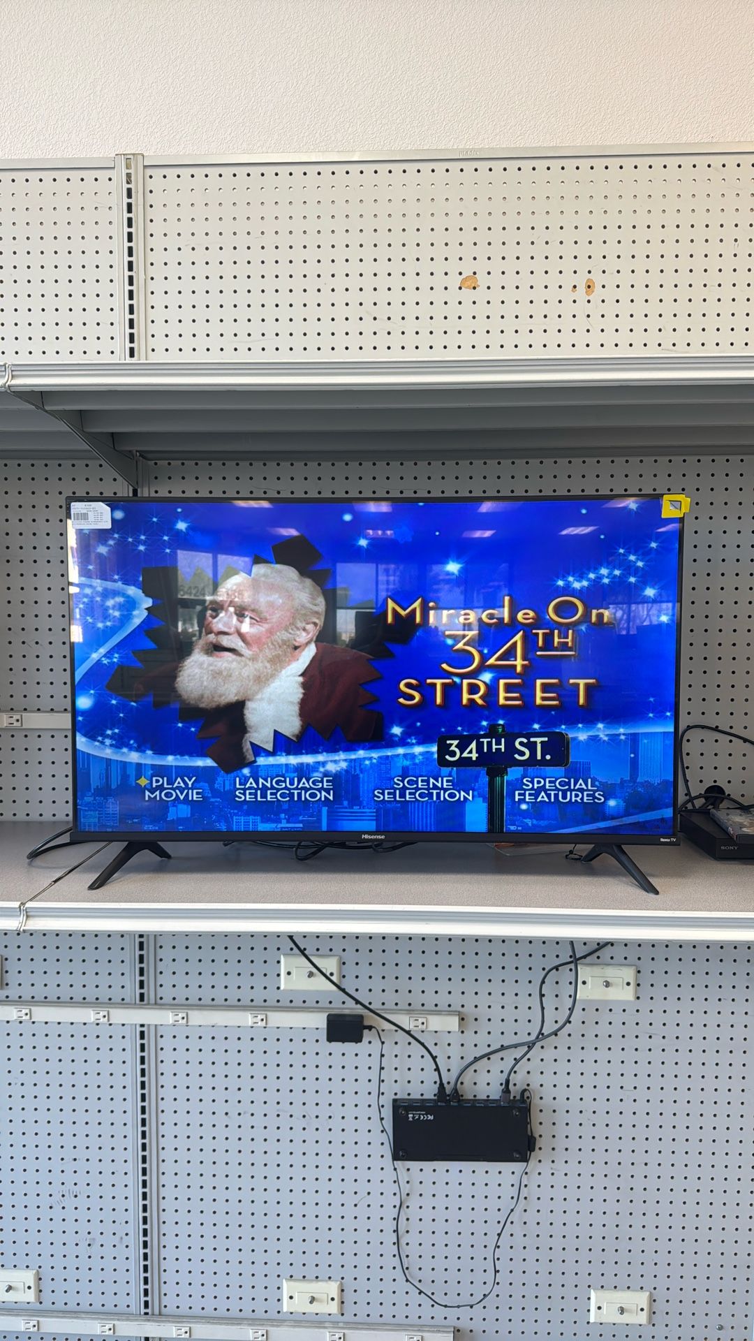 Hisense Roku Smart TV – 40″ Full HD 