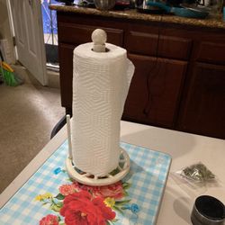 Cast Paper Towel Holder