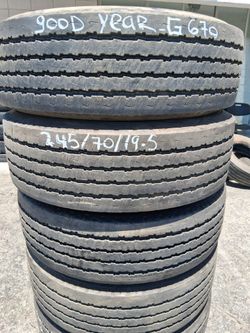 1 SET OF (6) 245/70/R19.5 in great shape GOOD YEAR G670 RV HABLAMOS ESPAN̈OL